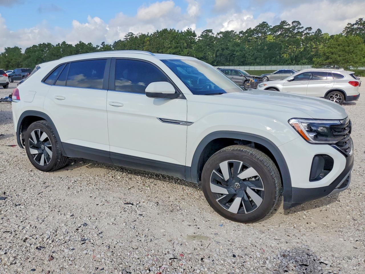 1V2JE2CA5SC229344 · 2025 VOLKSWAGEN ATLAS CROSS SPORT · 4/13