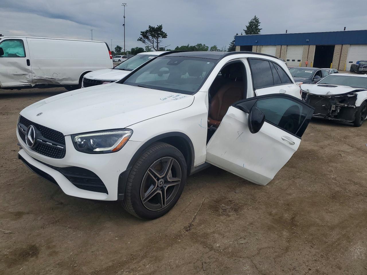 W1N0G8EB6NG078374 · 2022 MERCEDES-BENZ GLC