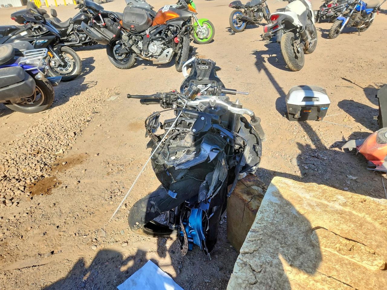 LCEPEVLPXS6001601 · 2025 CF MOTO 675SS · 2/9