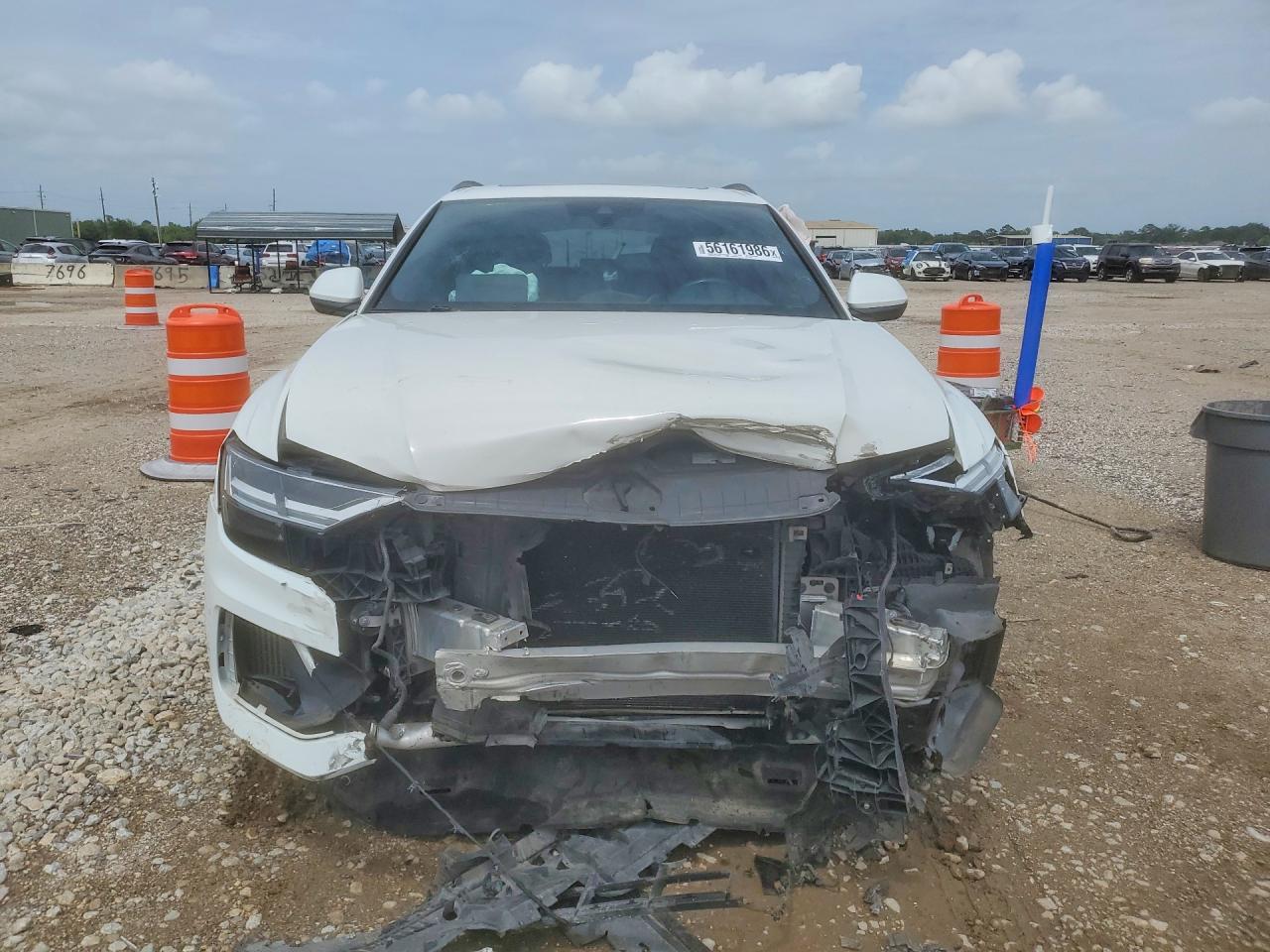 WA1AVAF17MD001375 · 2021 AUDI Q8 · 5/12