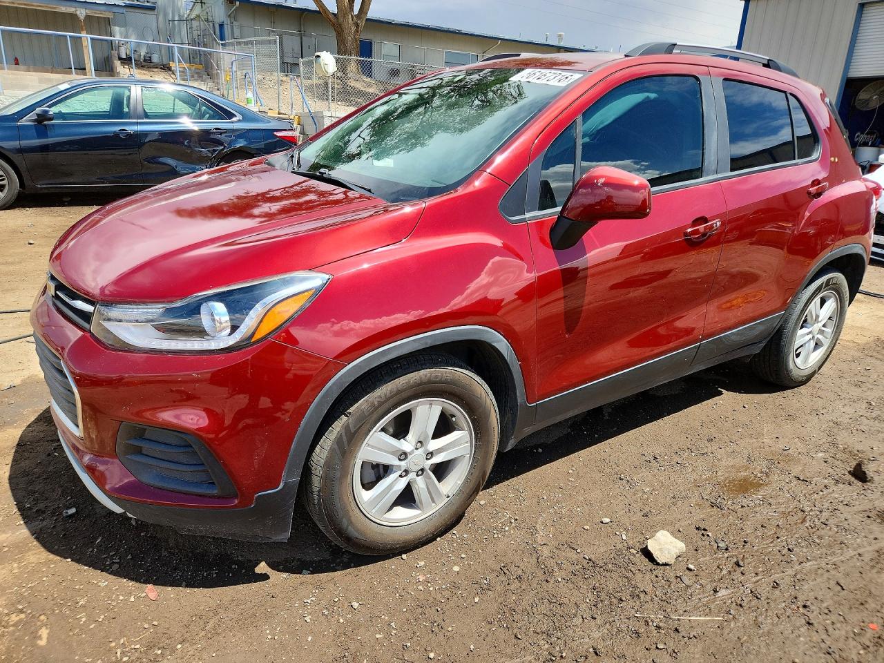 KL7CJLSM0NB515617 · 2022 CHEVROLET TRAX