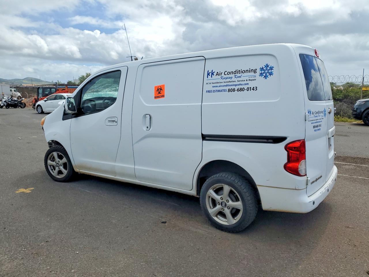 3N63M0YN2FK700361 · 2015 CHEVROLET CITY EXPRESS · 2/12