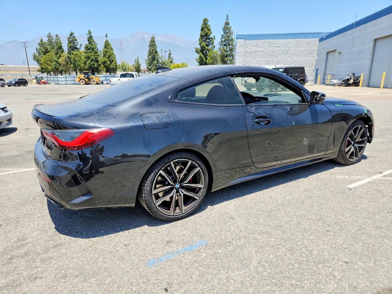 WBA83AP01NCK03374 · 2022 BMW M4 · 3/13