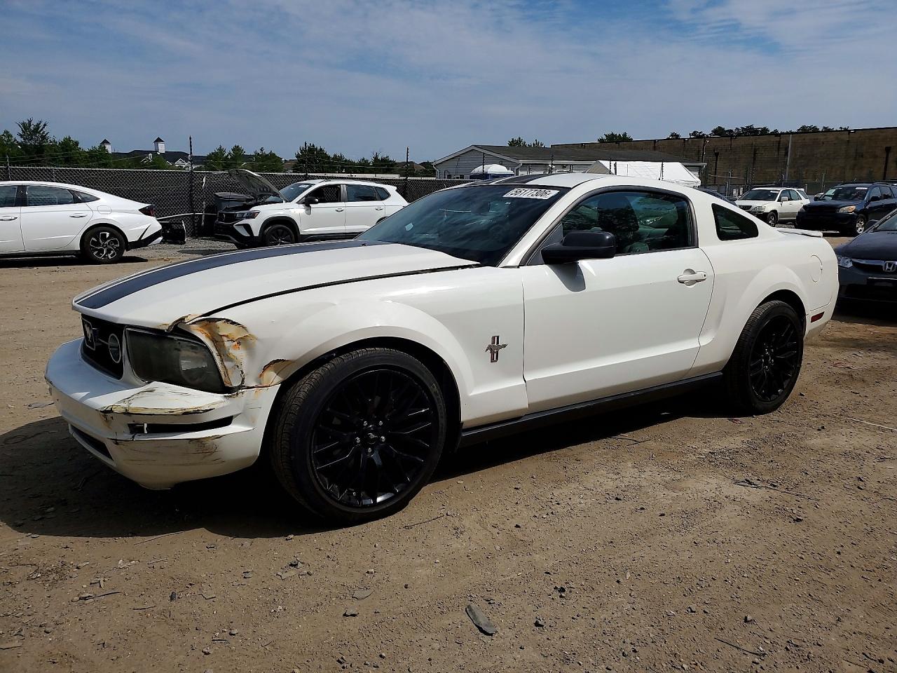 1ZVHT80N385186049 · 2008 FORD MUSTANG