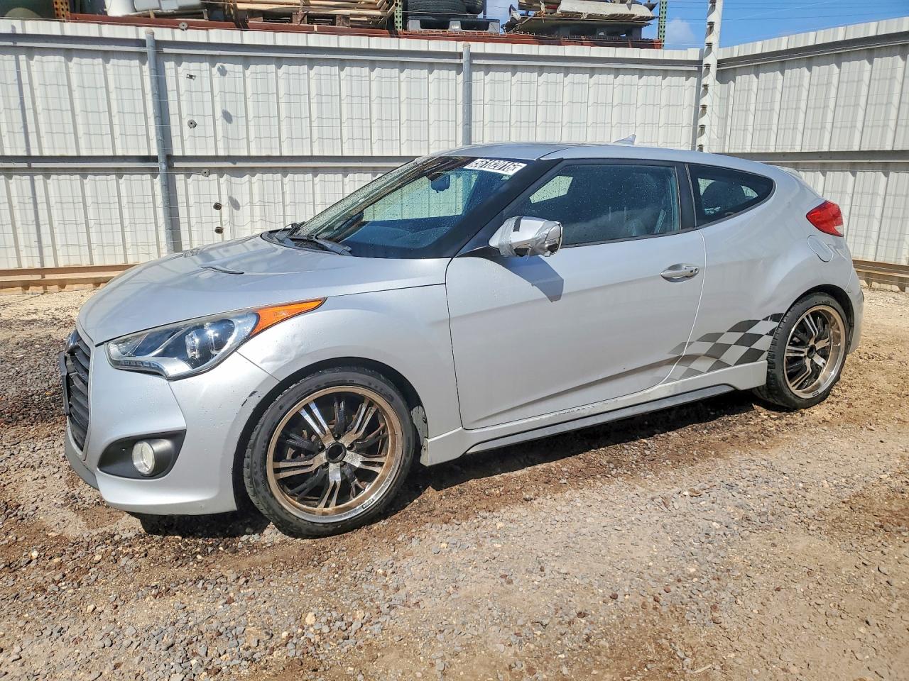 2015 HYUNDAI VELOSTER