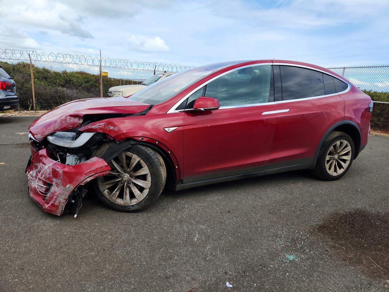 5YJXCBE24GF017634 · 2016 TESLA MODEL X