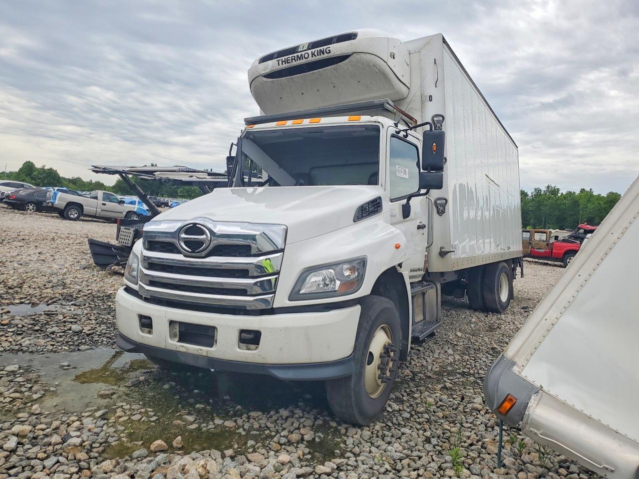 5PVNJ7AV4P5T53831 · 2023 HINO HINO L6