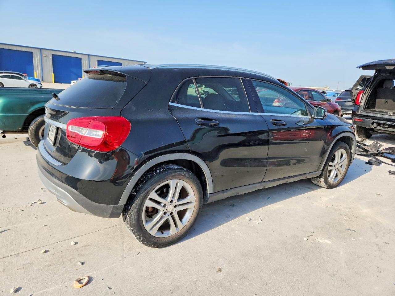 WDCTG4EB6FJ165669 · 2015 MERCEDES-BENZ GLA · 3/13