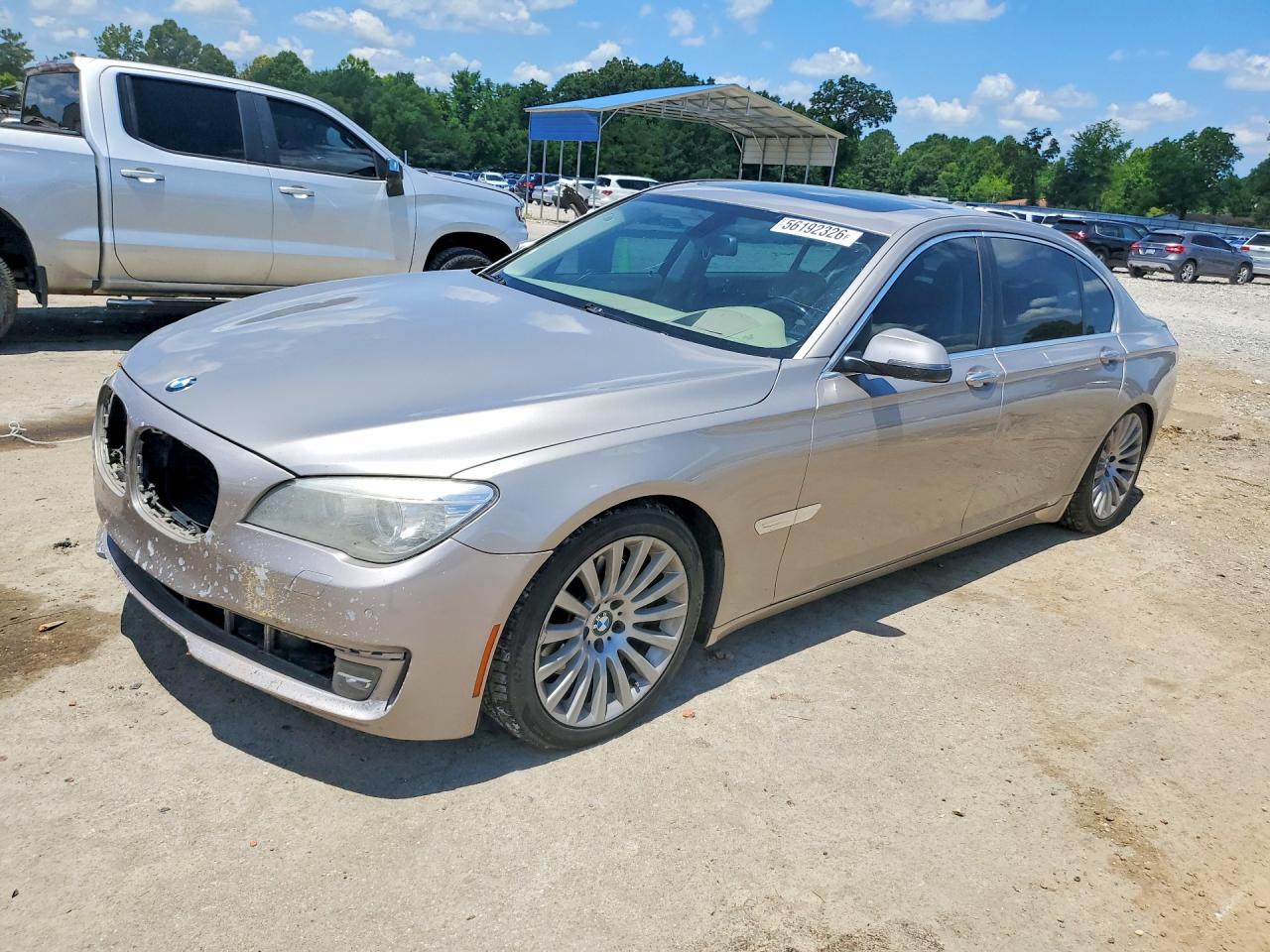 WBAYE4C58DDW22568 · 2013 BMW 740