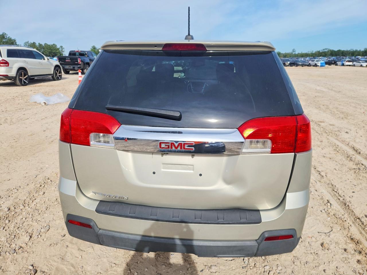 2GKALMEK9F6133664 · 2015 GMC TERRAIN · 6/13