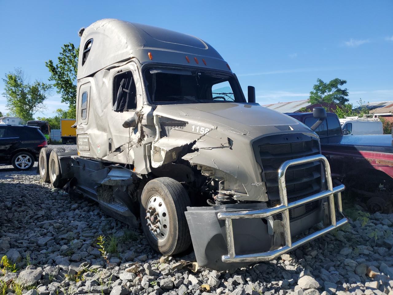 3AKJHHDR6MSMH8814 · 2021 FREIGHTLINER CASCADIA 126