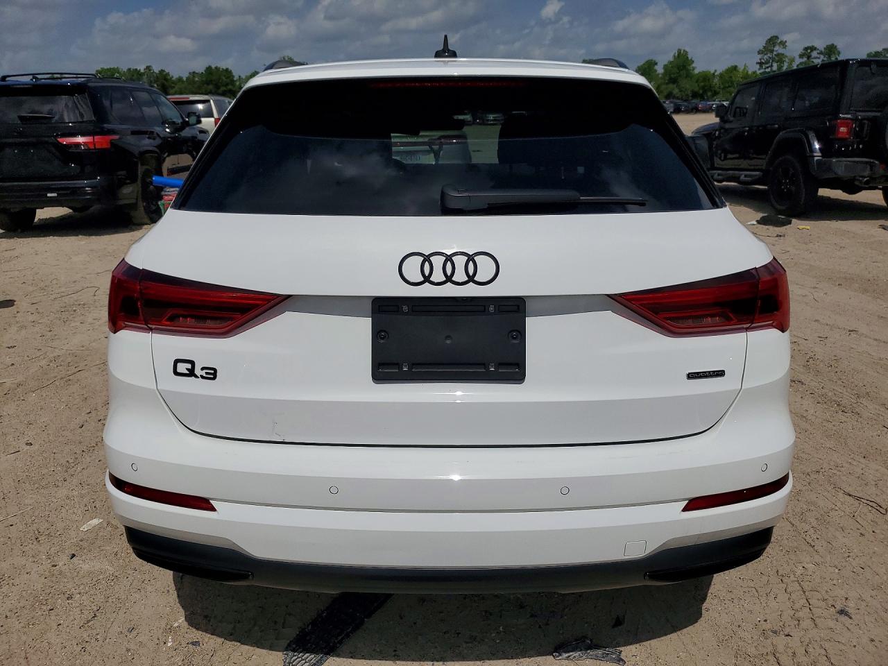 WA1AUCF32R1085274 · 2024 AUDI Q3 · 6/13