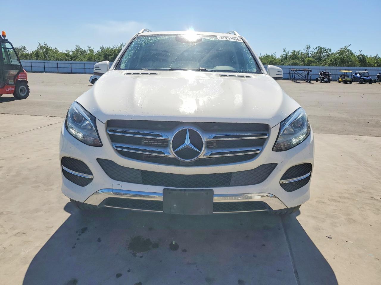 4JGDA6DB8HA814055 · 2017 MERCEDES-BENZ GLE · 5/13