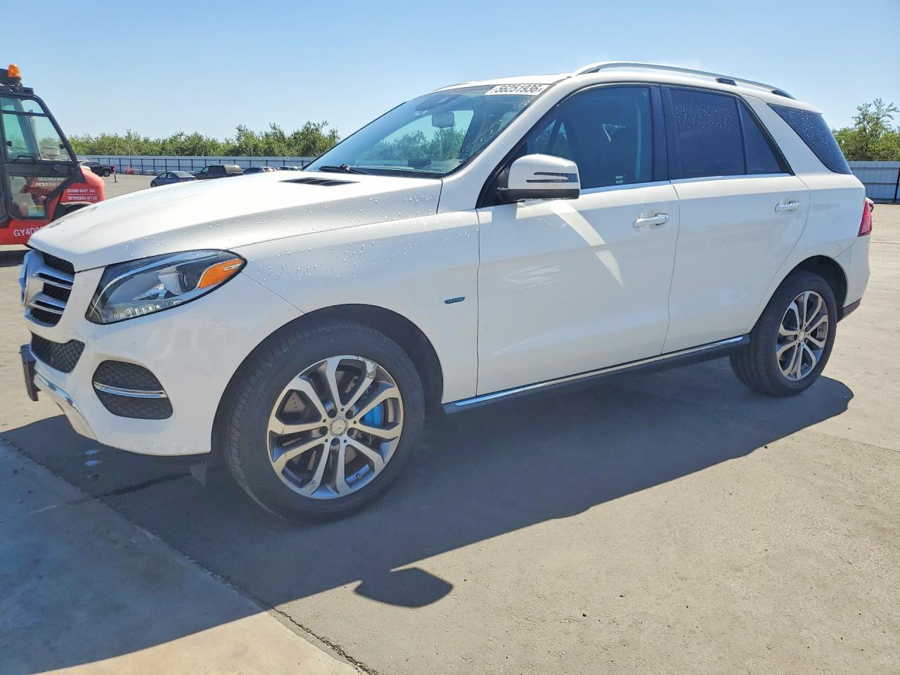 4JGDA6DB8HA814055 · 2017 MERCEDES-BENZ GLE