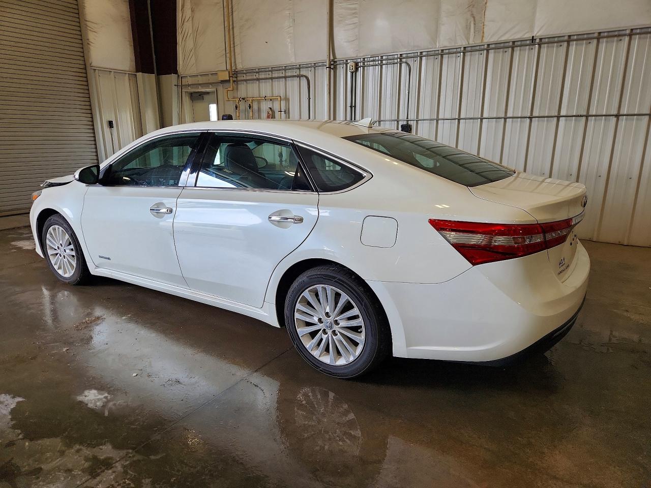 4T1BD1EB9FU044783 · 2015 TOYOTA AVALON HYBRID · 2/12