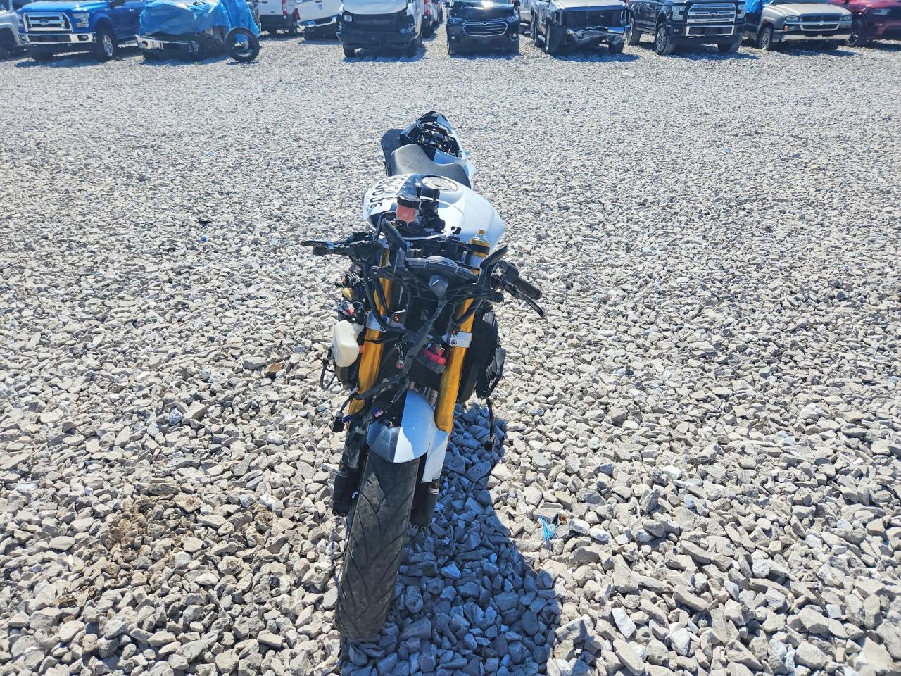 JYARJ16E79A011464 · 2009 YAMAHA YZFR6 · 2/10