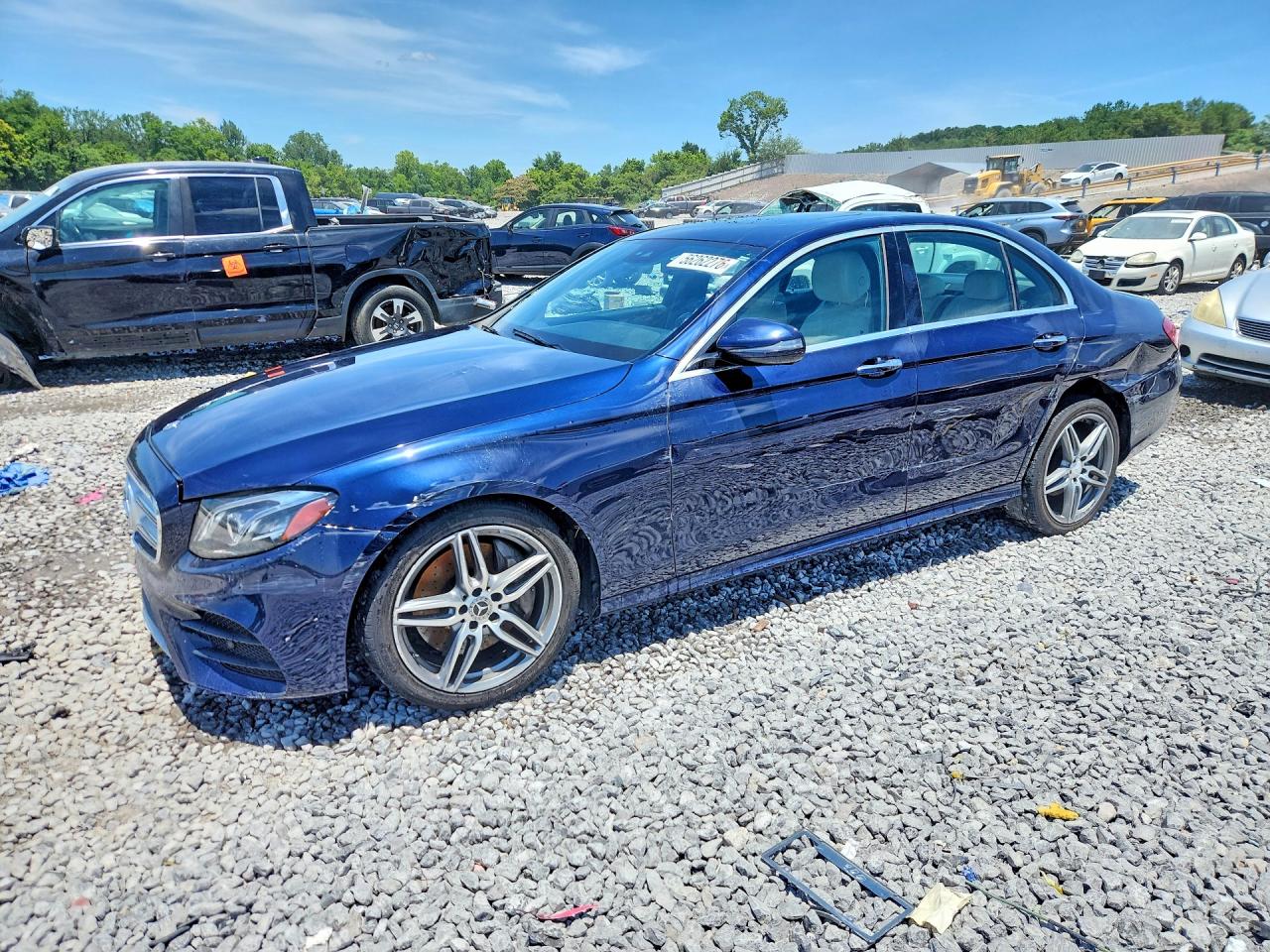 WDDZF4JB0KA562142 · 2019 MERCEDES-BENZ E
