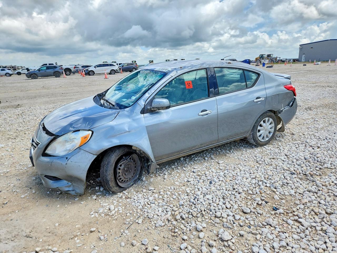 3N1CN7AP6EL801001 · 2014 NISSAN VERSA