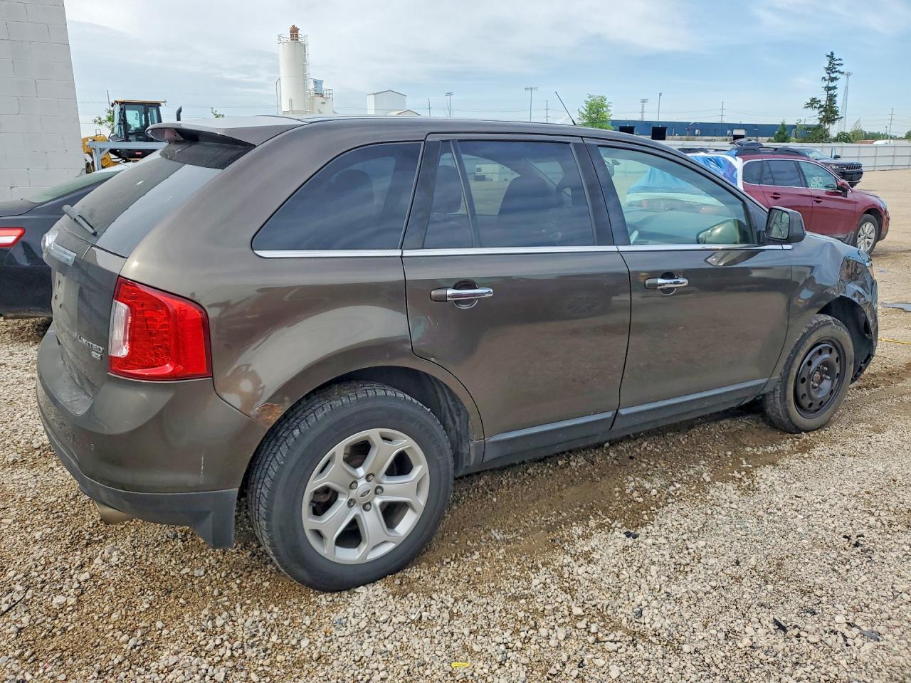 2FMDK4KC1BBA05442 · 2011 FORD EDGE · 3/13