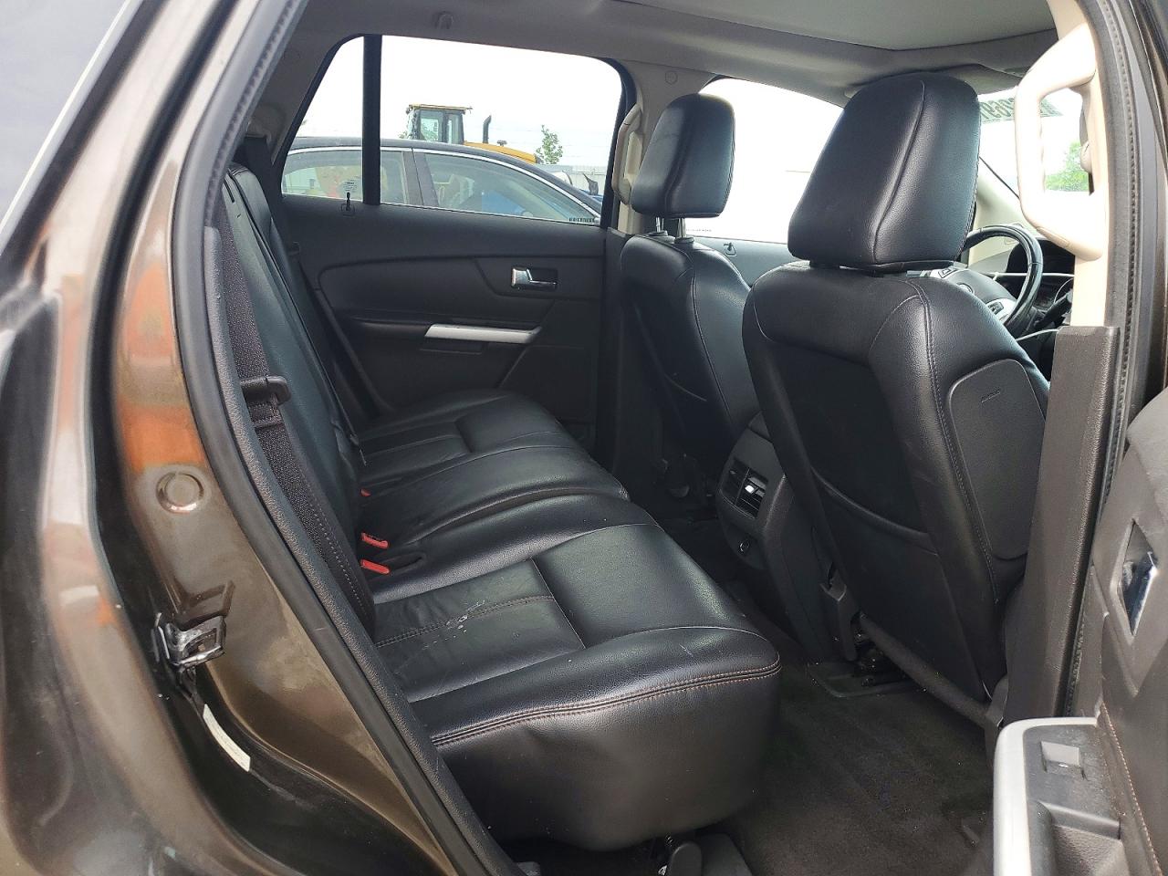 2FMDK4KC1BBA05442 · 2011 FORD EDGE · 11/13