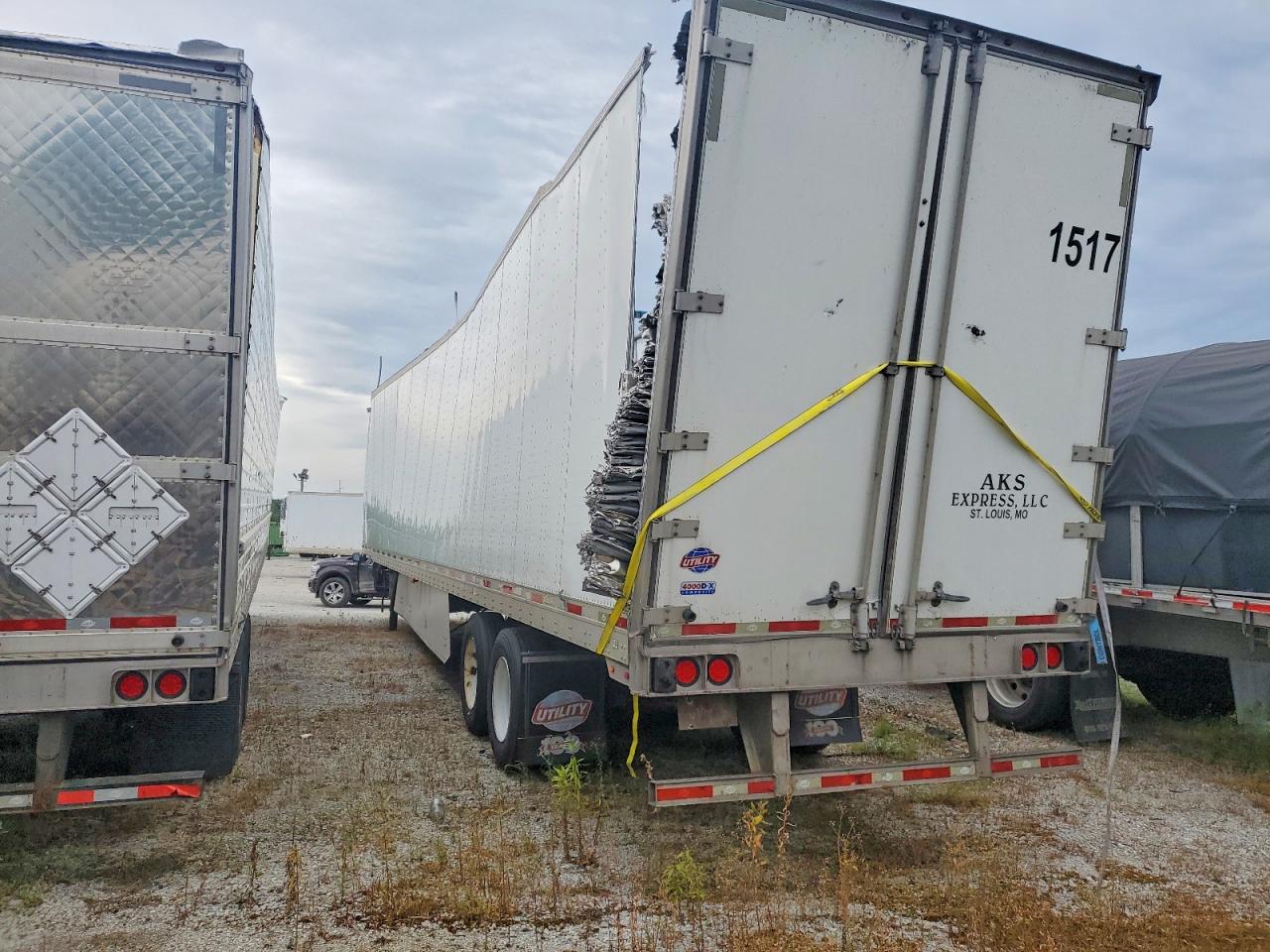 1UYVS2532K3536711 · 2019 UTILITY VS2DX · 3/10