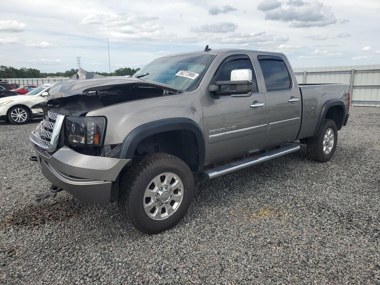 1GT426EG2DF103329 · 2013 GMC SIERRA