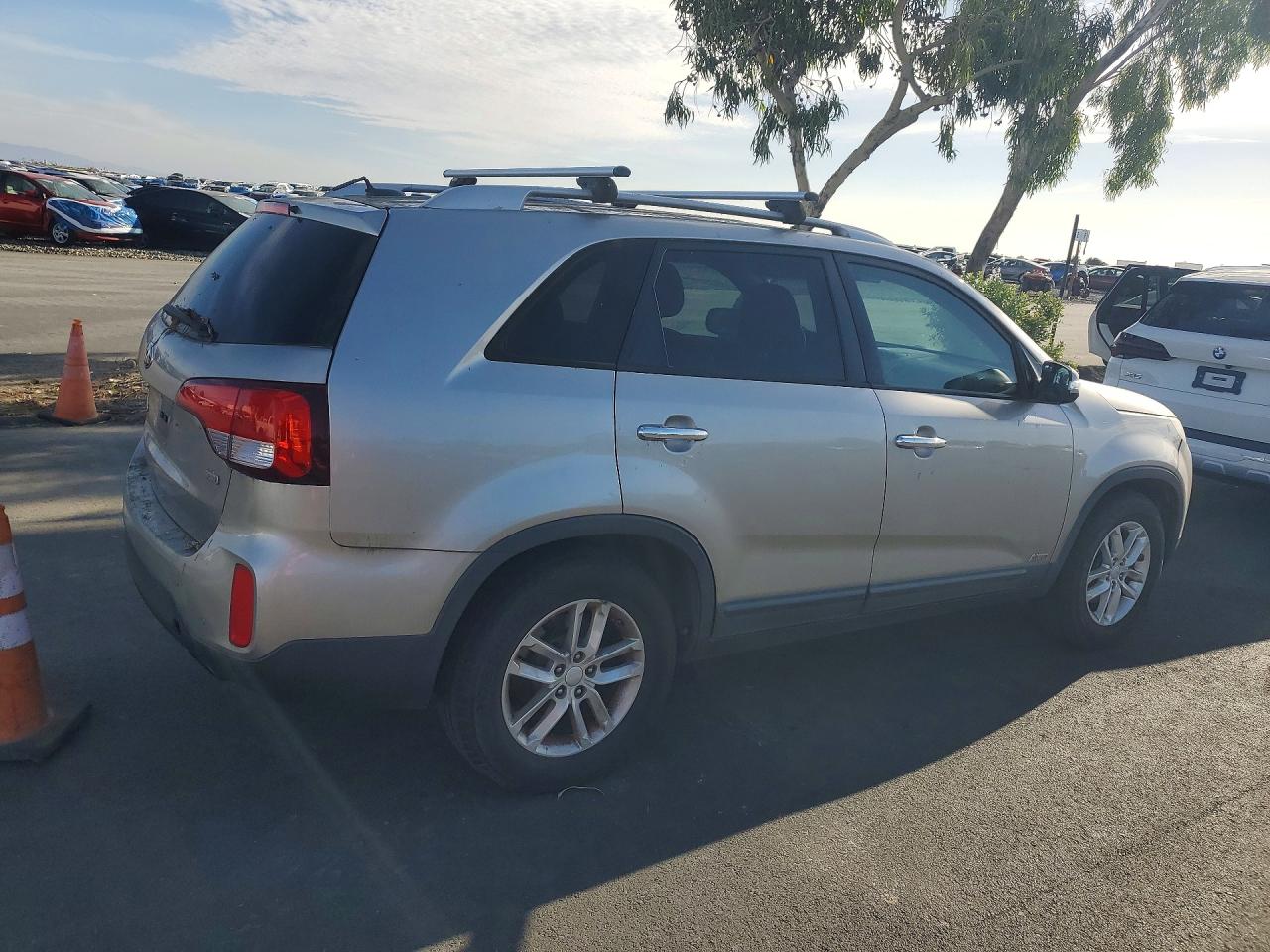 5XYKTCA64FG560255 · 2015 KIA SORENTO · 3/12