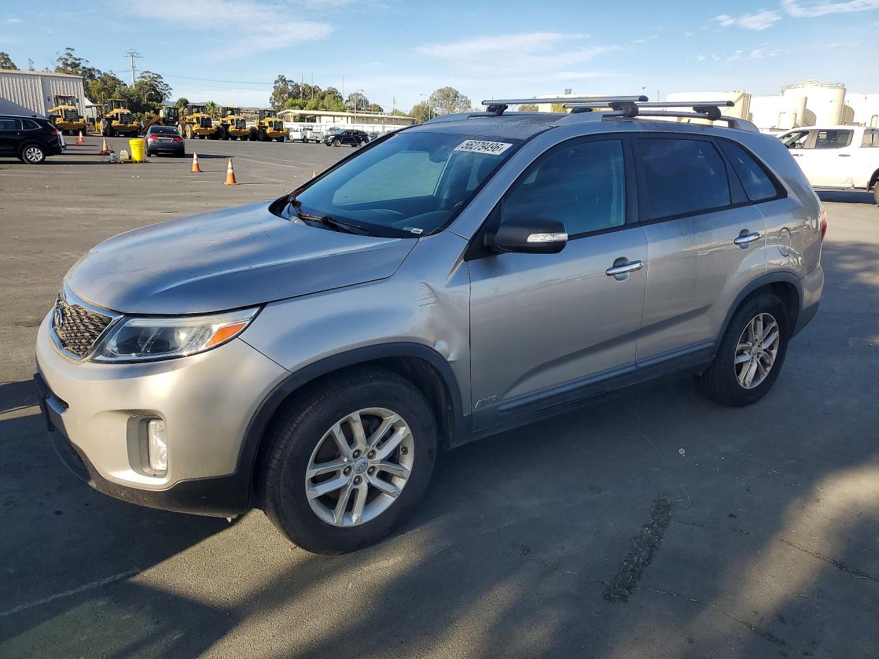 2015 KIA SORENTO