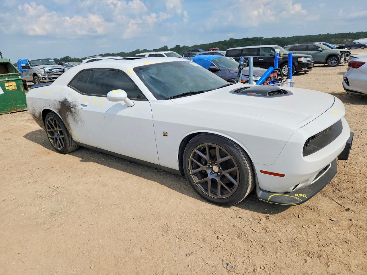 2C3CDZFJXGH289758 · 2016 DODGE CHALLENGER · 4/12