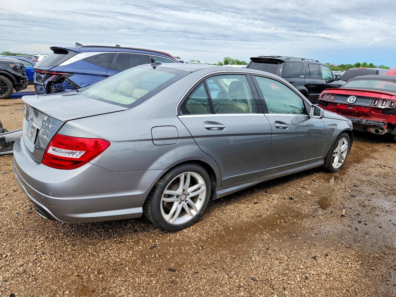WDDGF8AB4DR298703 · 2013 MERCEDES-BENZ C · 3/13