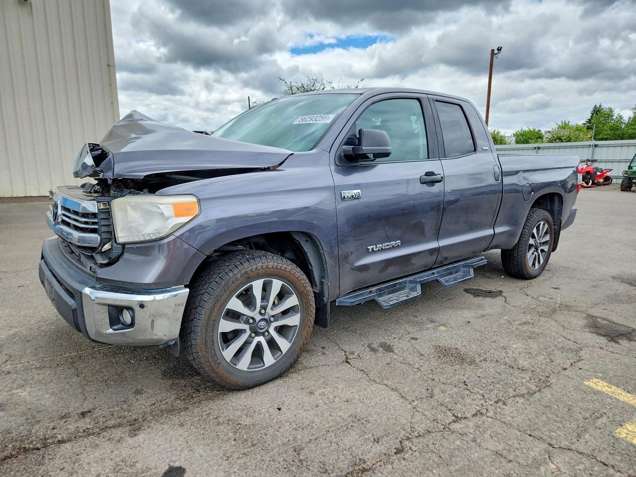 5TFRY5F18HX217070 · 2017 TOYOTA TUNDRA