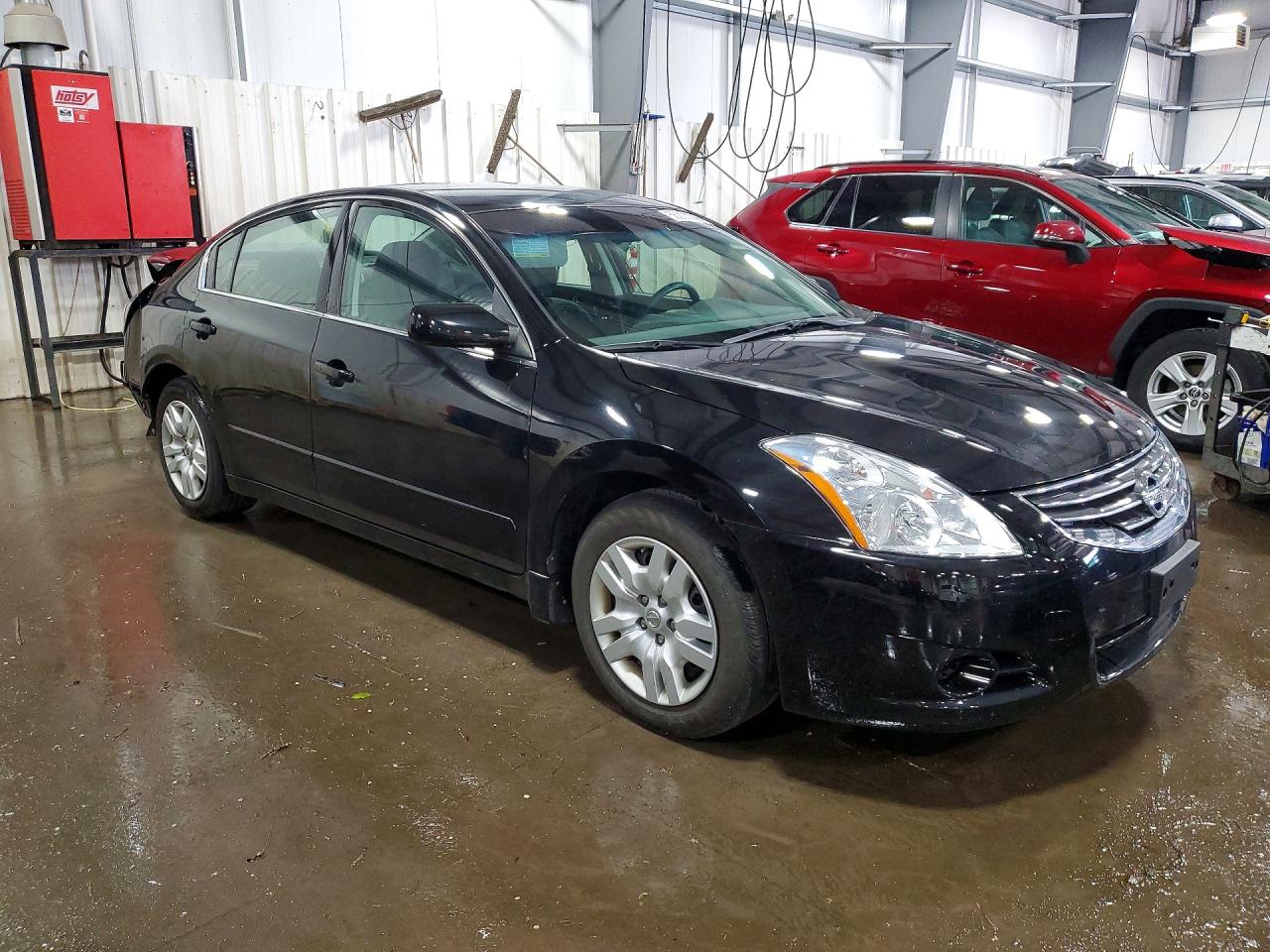 1N4AL2AP6AN417040 · 2010 NISSAN ALTIMA · 4/13