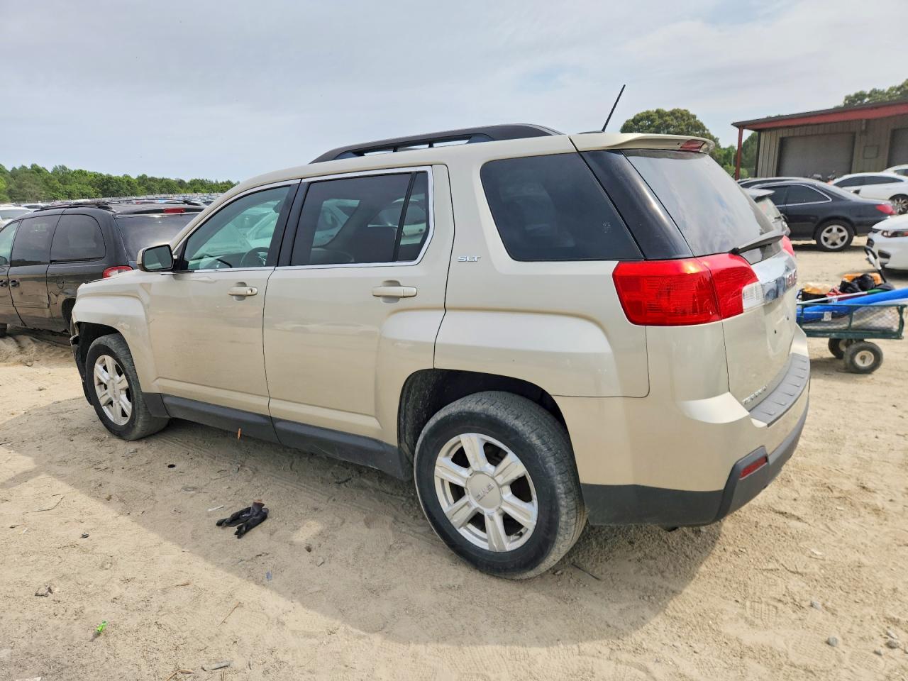2GKALSEK7F6355088 · 2015 GMC TERRAIN · 2/13