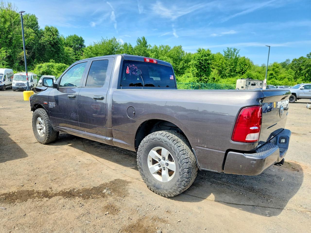 1C6RR7FTXKS542552 · 2019 RAM 1500 CLASSIC · 2/12