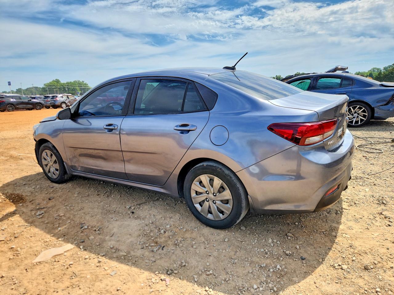3KPA24AB7KE216766 · 2019 KIA RIO · 2/13