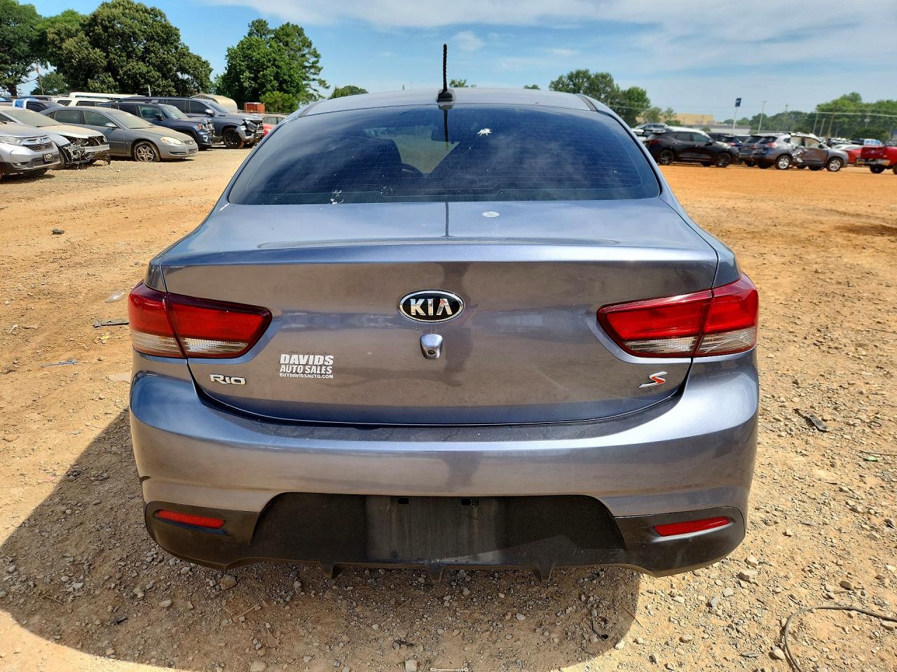 3KPA24AB7KE216766 · 2019 KIA RIO · 6/13