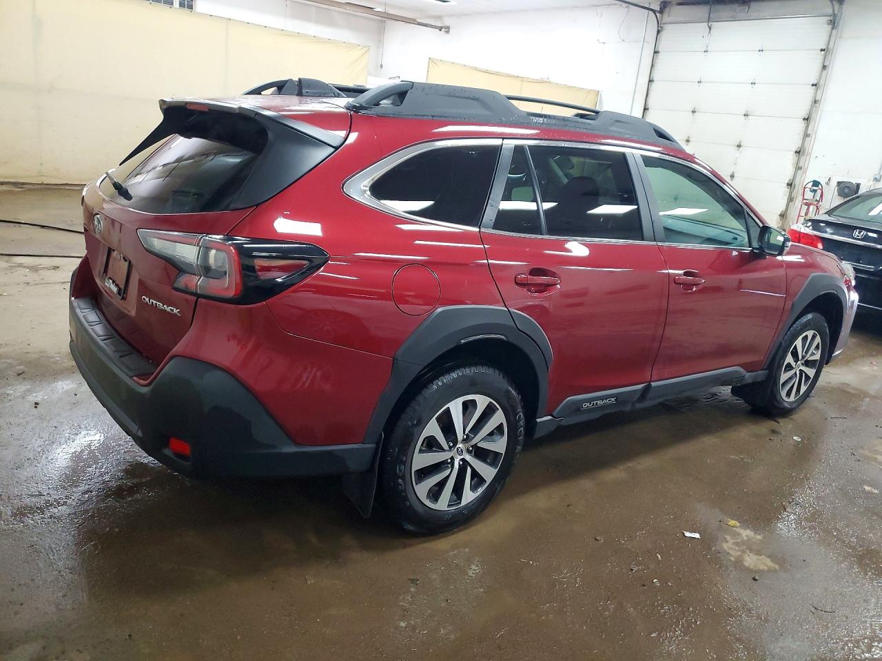 4S4BTACC9S3211691 · 2025 SUBARU OUTBACK · 3/13