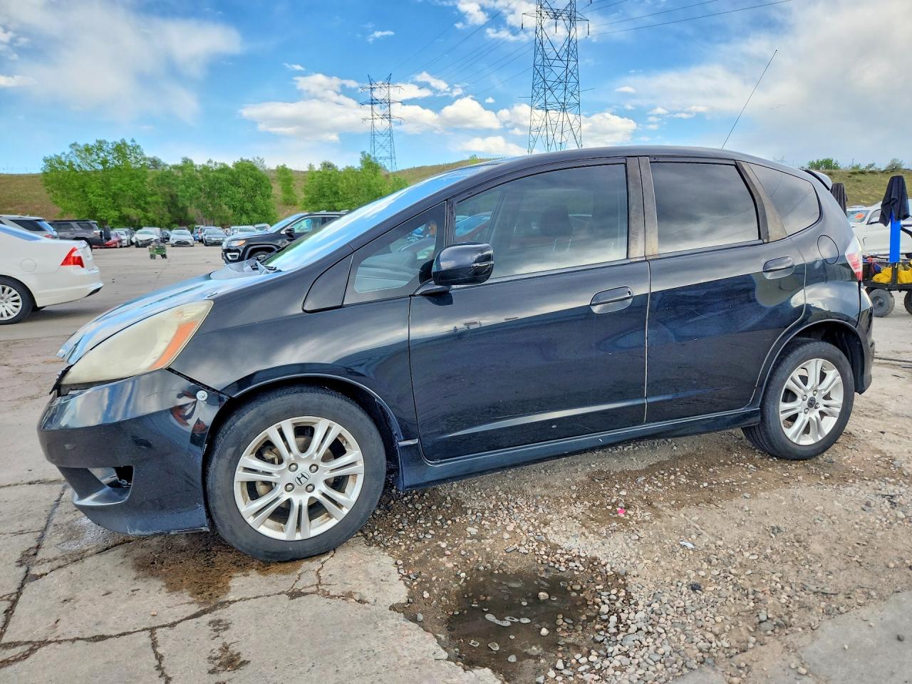 JHMGE8G49AS014765 · 2010 HONDA FIT