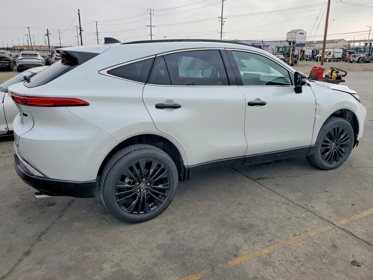 JTEAAAAHXRJ185172 · 2024 TOYOTA VENZA · 3/13