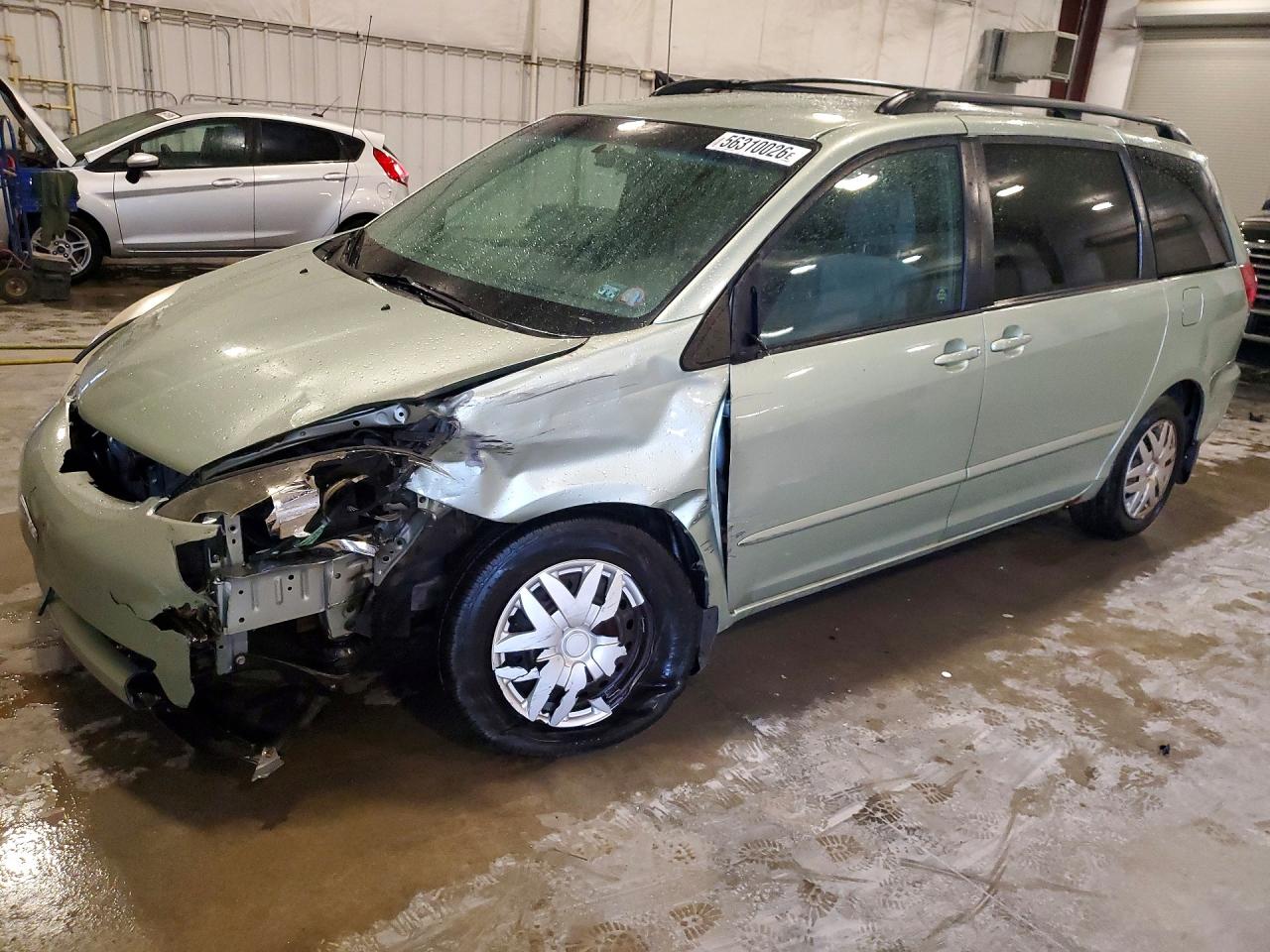 5TDZA23C46S564407 · 2006 TOYOTA SIENNA