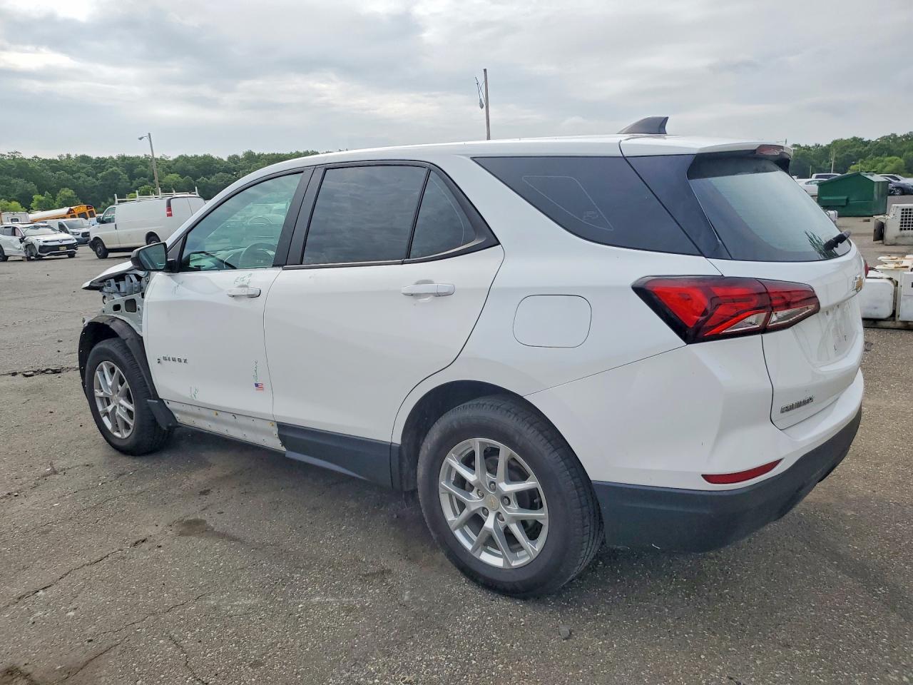 3GNAXSEV7NS159802 · 2022 CHEVROLET EQUINOX · 2/14