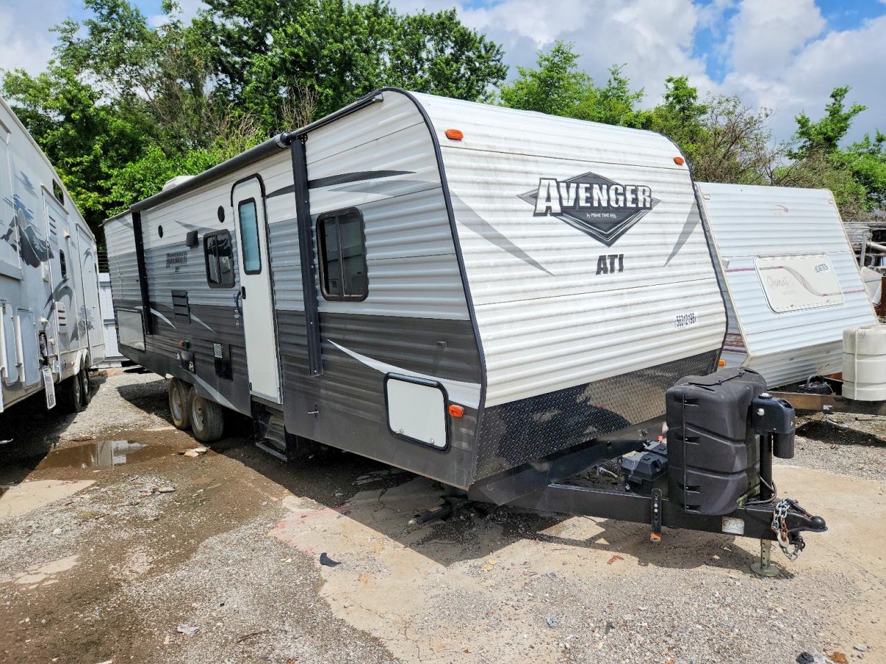 5ZT2AVSBXKB921326 · 2019 FRRV TRAILER