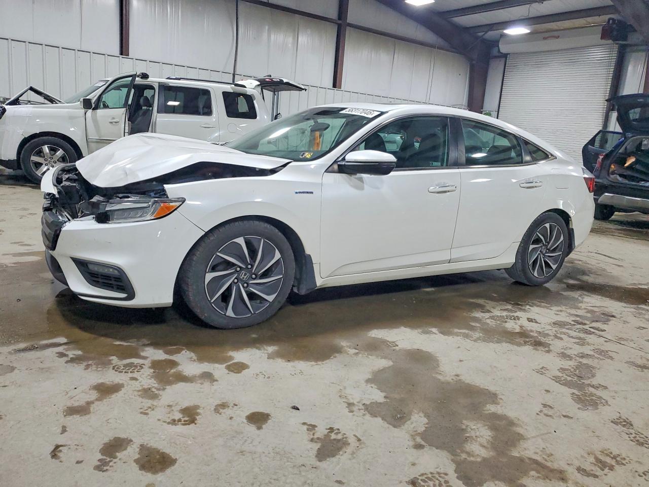 19XZE4F96KE010838 · 2019 HONDA INSIGHT