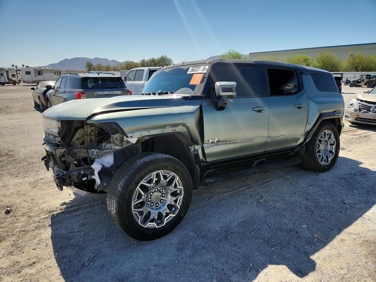 1GKB0RDCXRU101218 · 2024 GMC HUMMER SUV