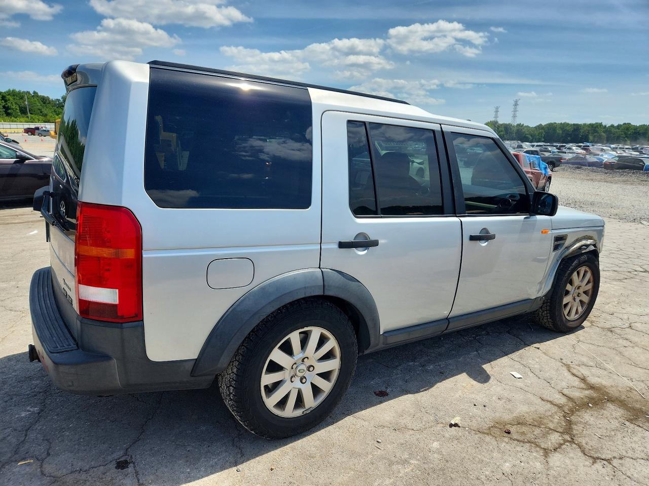 SALAE25476A400999 · 2006 LAND ROVER LR3 · 3/13