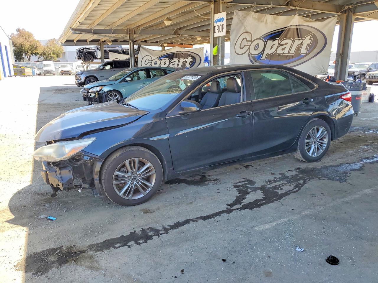4T1BF1FK1HU331868 · 2017 TOYOTA CAMRY