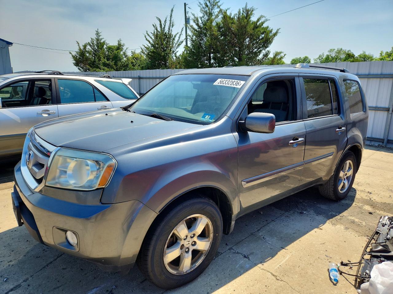 5FNYF4H47BB021318 · 2011 HONDA PILOT