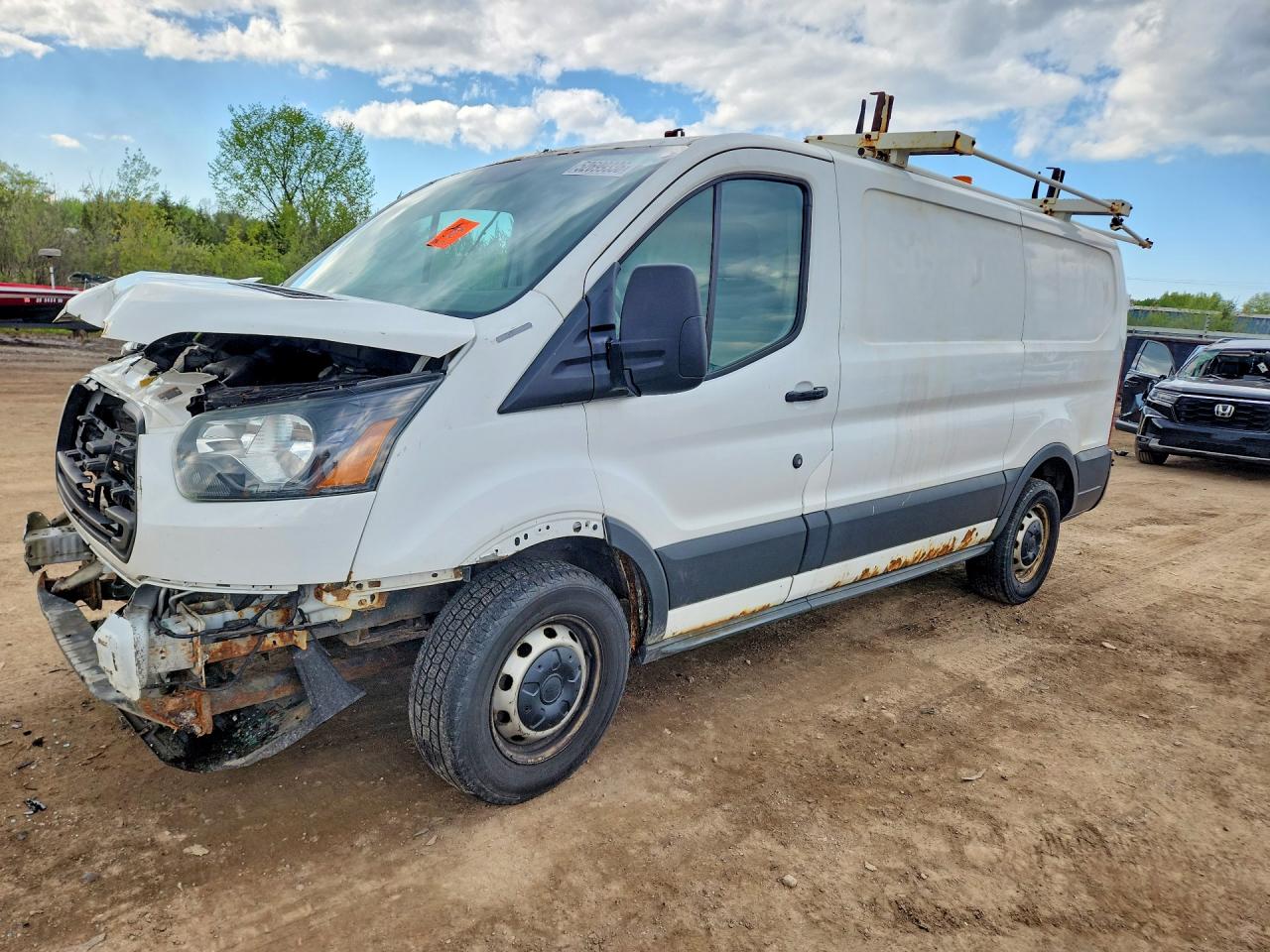 1FTNE1ZM3FKA59348 · 2015 FORD TRANSIT