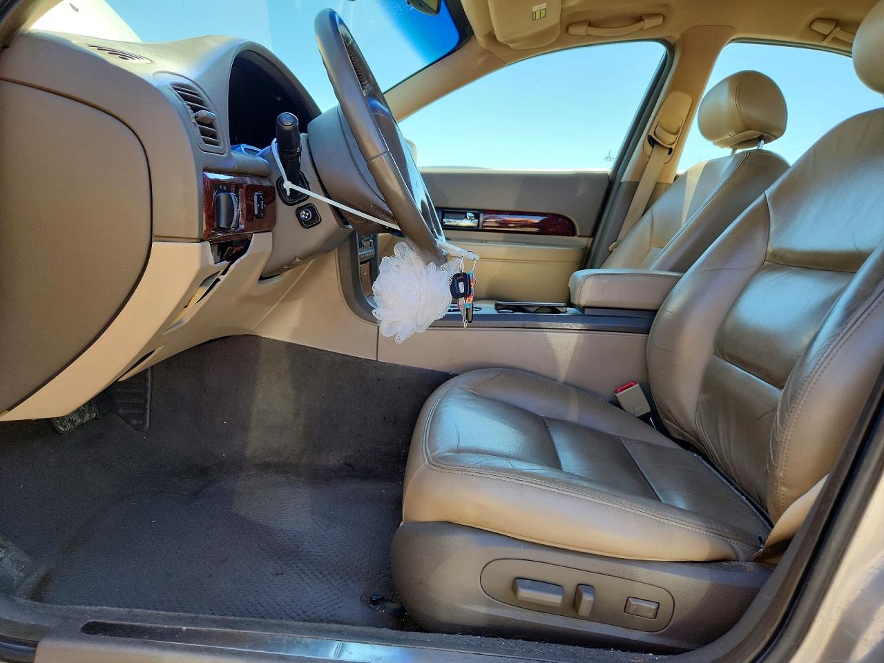 1LNHM87A0YY904864 · 2000 LINCOLN LS · 7/12