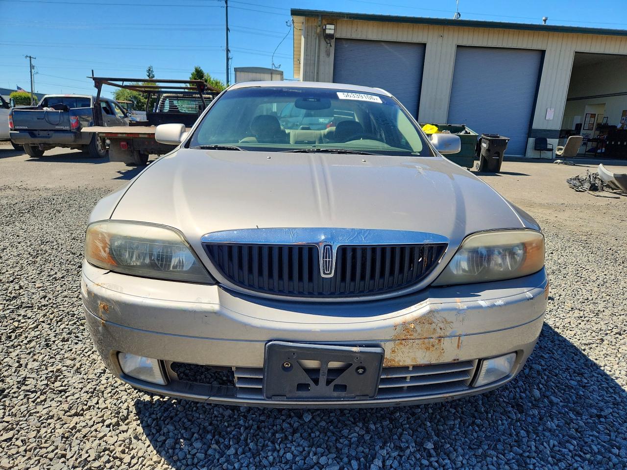 1LNHM87A0YY904864 · 2000 LINCOLN LS · 5/12